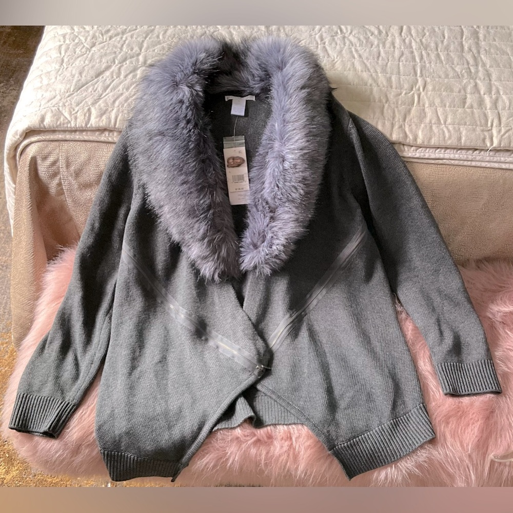 BNWT Design History Faux Fur Sweater XL